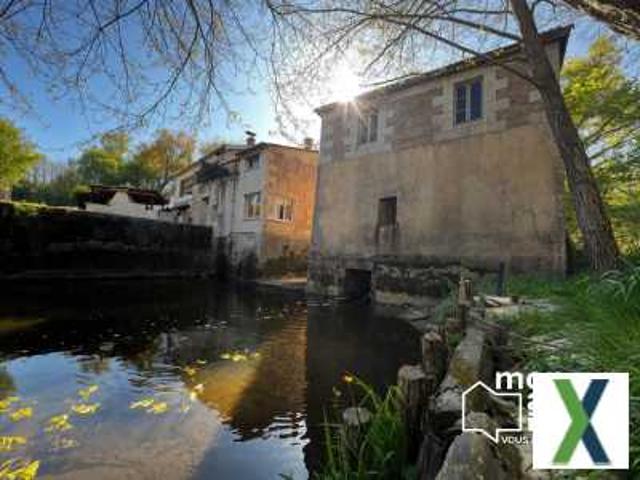 Magnifique Moulin à eau avec partie habitation rénovée