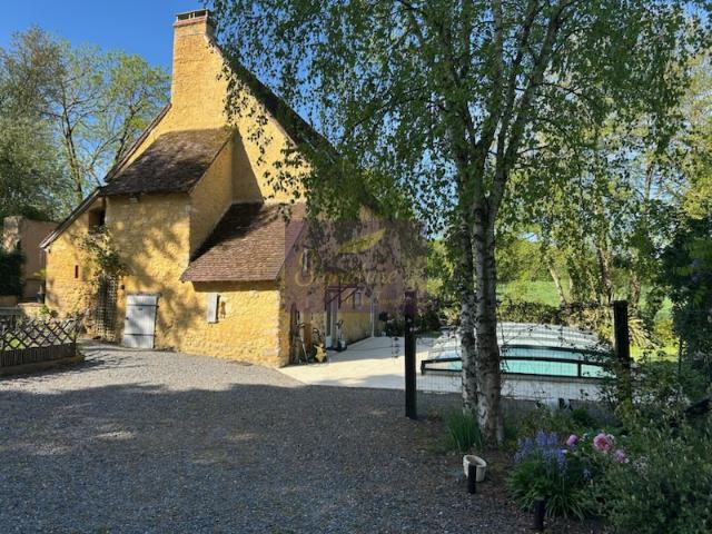 MAGNIFIQUE MOULIN DU XVIII ème Siècle