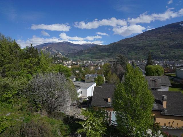 MAGNIFIQUE ATTIQUE À LOUER À GRAVELONE