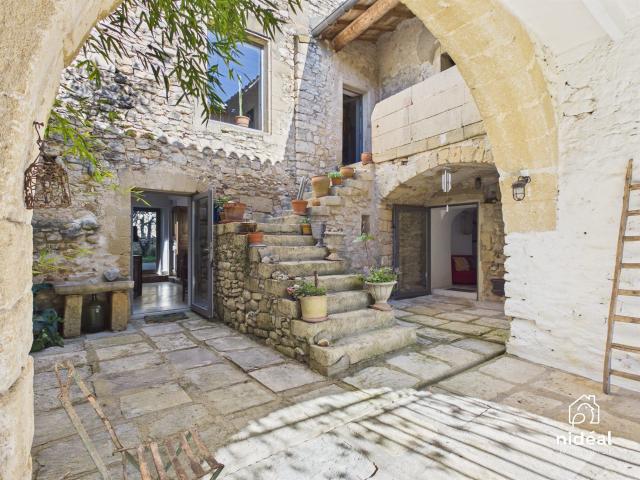 Magnifique Ancien Mas Rénové 275m² Fontanès