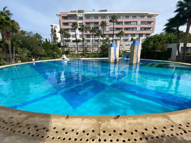 Magnifique appartement meublé à louer au sein d’un prestigieux complexe avec piscine à Tanger malabata
