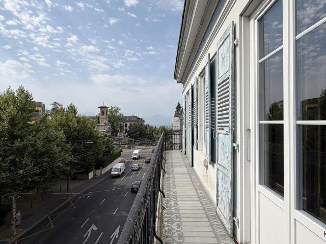 Magnifique appartement avec balcon à Lausanne CH 1006 Lausanne, Avenue d'Ouchy 30 CHF 2'850. /mois + ch