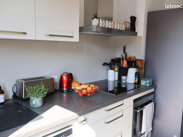 Magnifique Appartement avec Jardin et chambre de Bonne. 3/4 pièces. Grande Cave