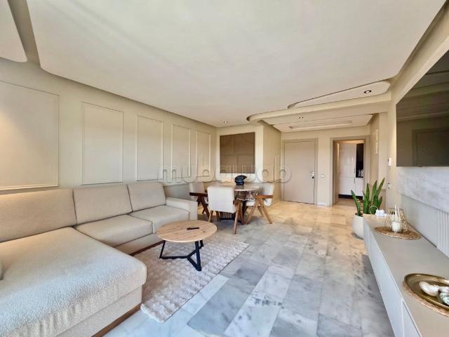 Magnifique appartement à l'achat à Agdal boulevard M6. Surface de 98 m². Piscine, climatisation