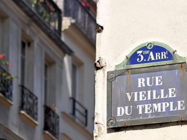 Magnifique appartement comme un loft 48 m2 avec terrasse
