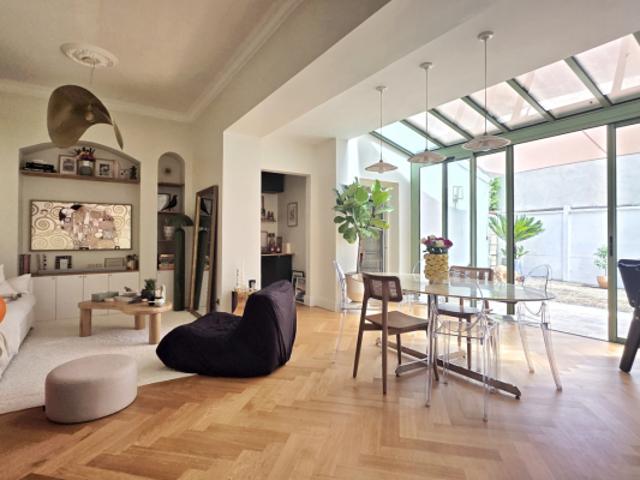 MAGNIFIQUE APPARTEMENT DE STANDING AVEC JARDIN BORDEAUX PARC BORDELAIS