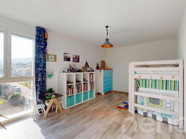 Magnifique appartement de 155m² dans un petit immeuble récent | dreamo. Ch