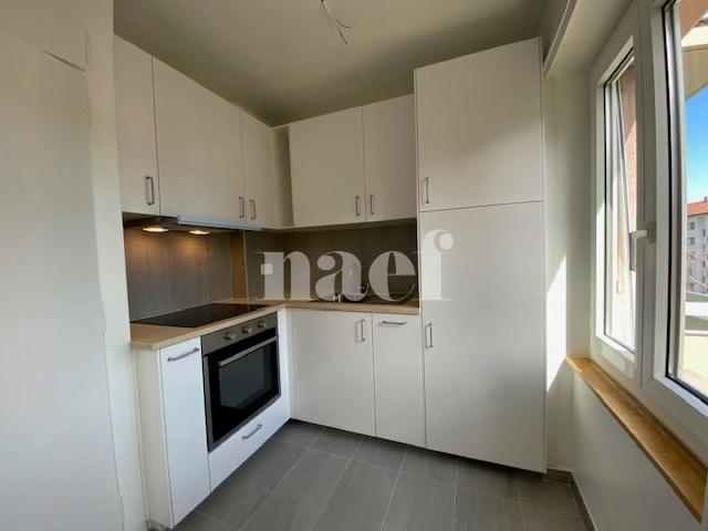 Magnifique appartement de 2.5 pièces au troisième é.