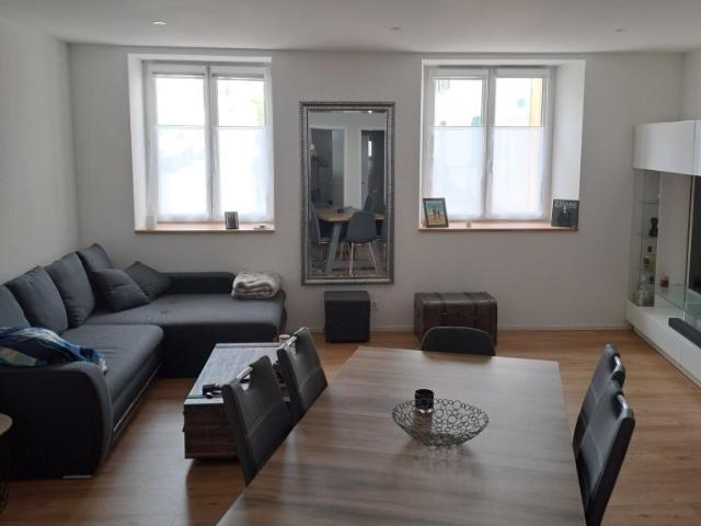 Magnifique appartement de 2 pièces situé au 1er étage