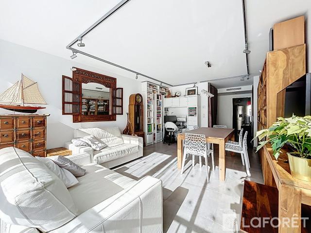 Magnifique appartement de 3 pièces 72m² cave A deux pa. 72m² Roquebrune Cap Martin
