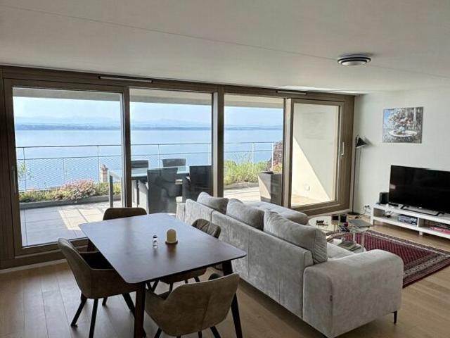 Magnifique appartement de 4.5 pièces avec vue sur le lac