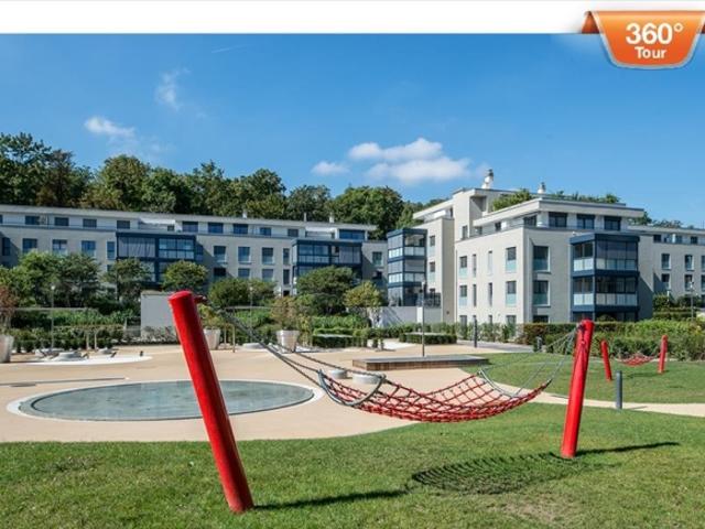 Magnifique appartement ensoleillé de 6.5 pièces au deuxième étage visite 360°