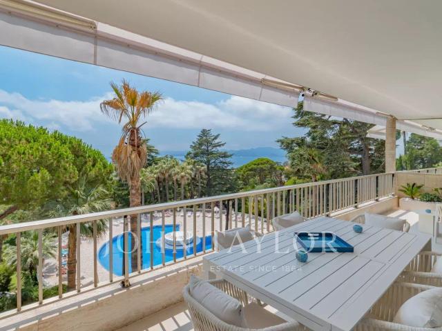 Magnifique appartement entièrement rénové 122m² Cannes