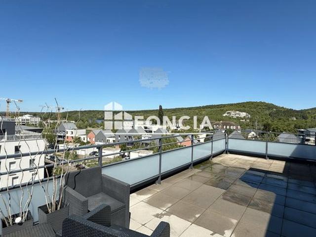 Magnifique appartement f2 loue avec grande terrasse dans quartier recherche de vernon