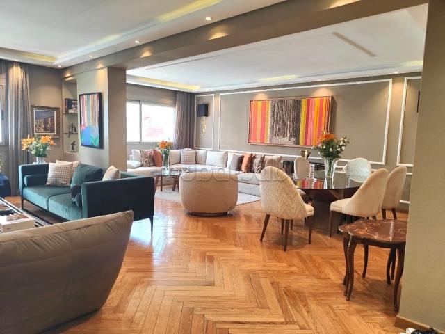 Magnifique appartement Racine