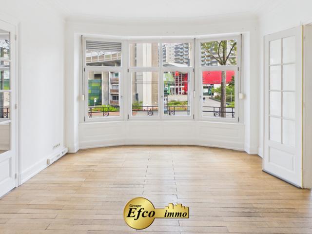 Magnifique appartement T5 type Haussmannien 125m2 Centre hi