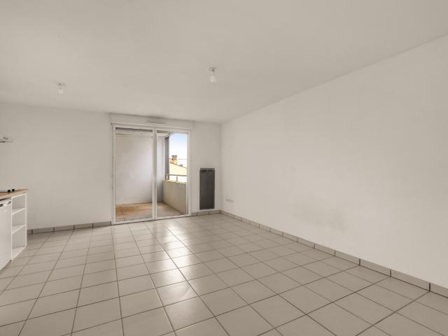 Magnifique appartement T2 de 47 m2 situé au 2ᵉ étage, dans le secteur recherché de Saint Martin du Touch