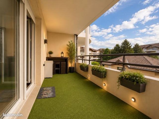 Magnifique appartement t3 avec piscine