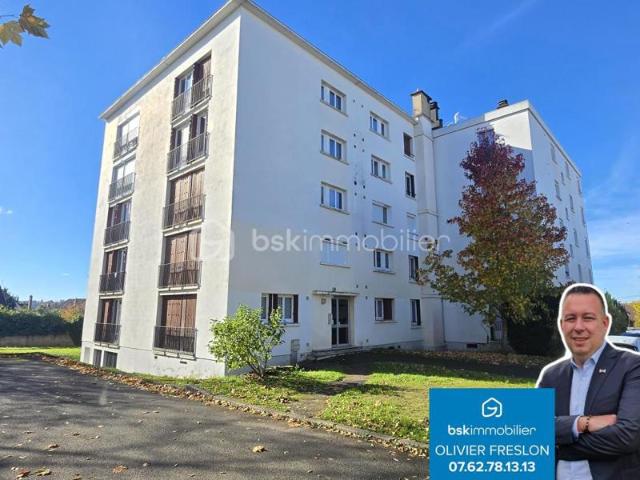Magnifique appartement type T4 de 66 m² avec cave à NEVERS