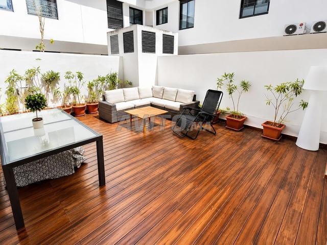 Magnifique appartement vide à souissi
