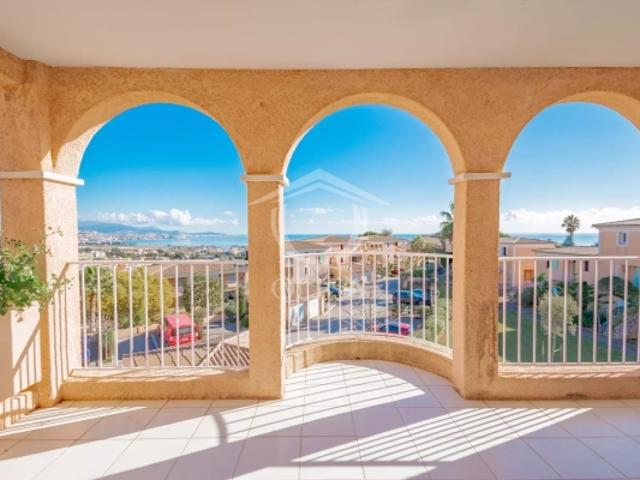 Magnifique appartement 3 pièces vue mer panoramique