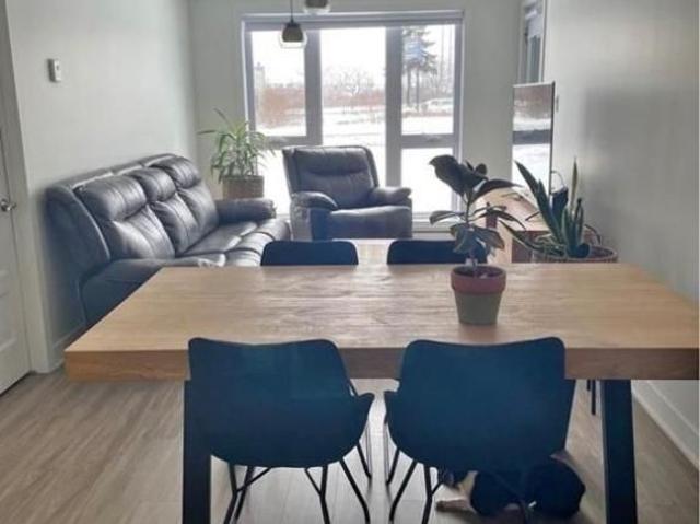 Magnifique appartement 4 1/2