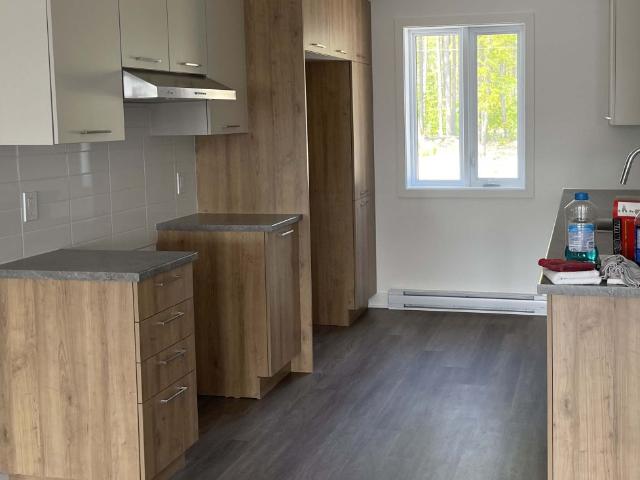 Magnifique Appartement 4 ½ Style Condo