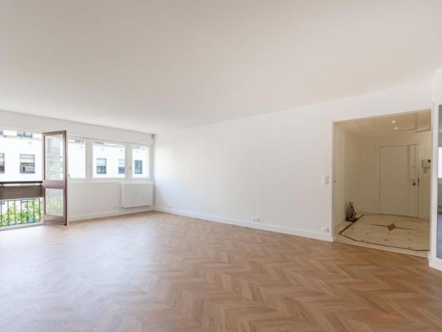 Magnifique Appartement 4 Pièces de 103m² Refait à Neuf Pari.