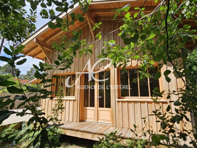 Magnifique cabane neuve