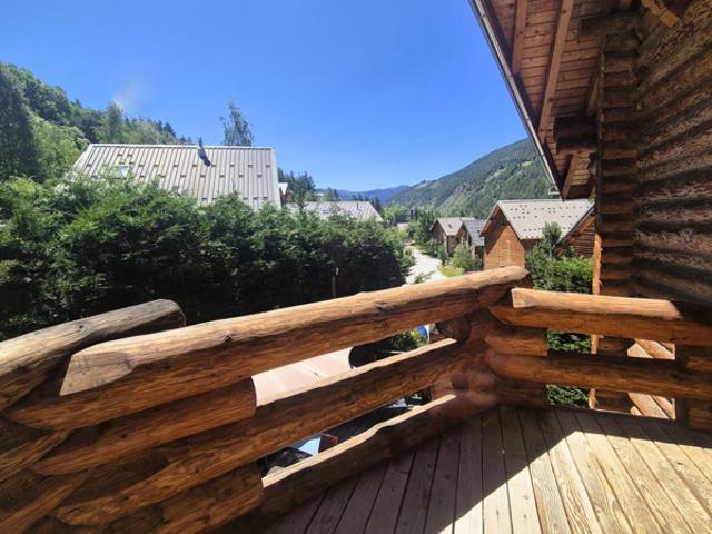 Magnifique Chalet en rondins 240 m2