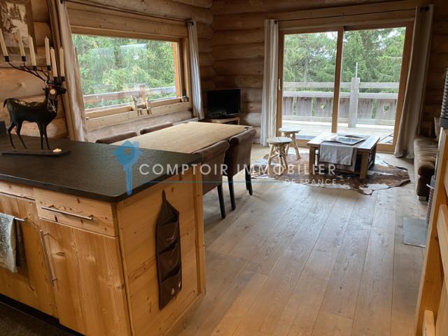 MAGNIFIQUE CHALET INDIVIDUEL EN FUSTE