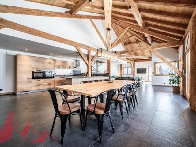 Magnifique chalet neuf de 5 chambres avec jardin, MORZINE