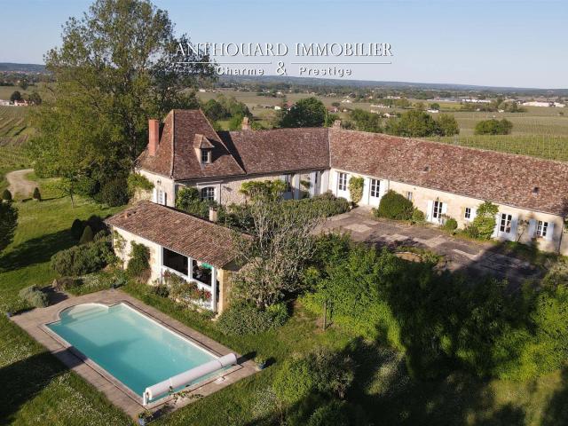 Magnifique chartreuse, parc et piscine 517m² Bergerac