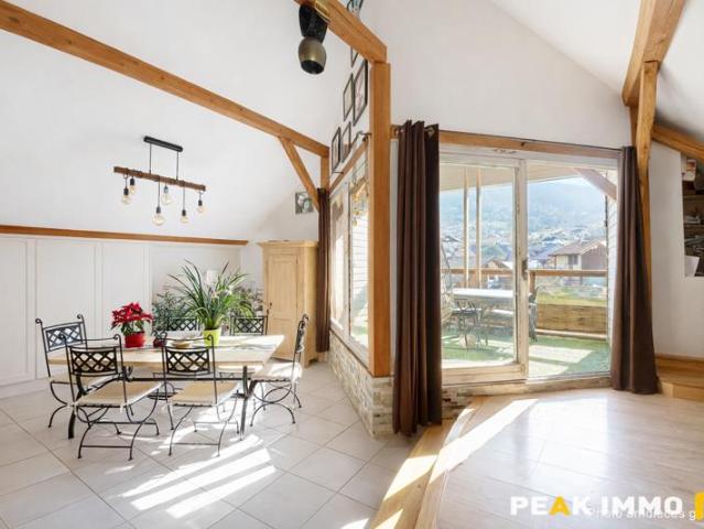 Magnifique Duplex 125 m2 terrain 350 m2 DOUSSARD