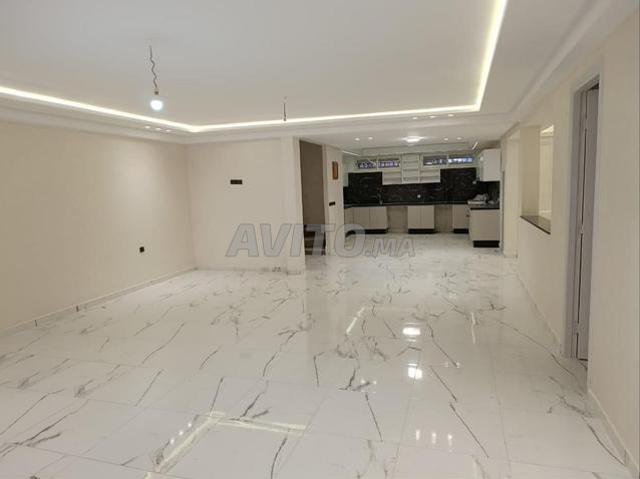 Magnifique Duplex avec Garage à Vendre – Tamaris