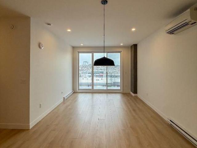 Magnifique et moderne 4 1/2 | Centre ville de Lévis