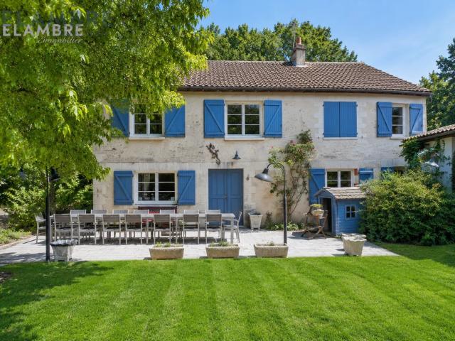 Magnifique gîte 13 pièces avec spa et piscine