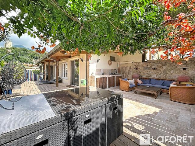 Magnifique havre de paix Maison à Menton 4 pièces de 110 m. 110m² Menton