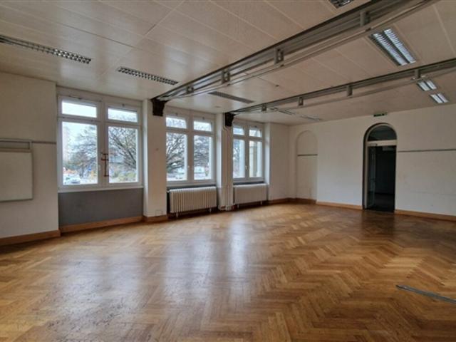 Magnifique immeuble indépendant 1000m² proche UNIL EPFL