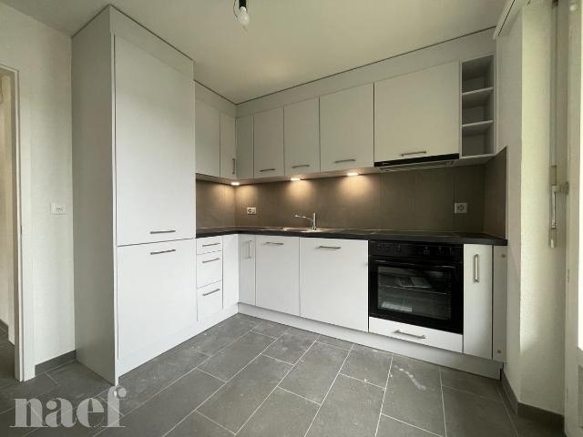 Magnifique logement de 3 pièces avec blacon
