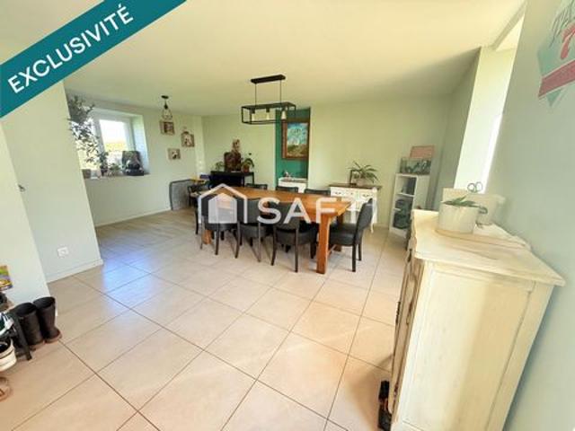 ! NOUVEAUTÉ ! MAGNIFIQUE LONGERE DE 124 M2 ENVIRON + SECONDE PARTIE DE 110 M2 A FINIR DE RENOVER