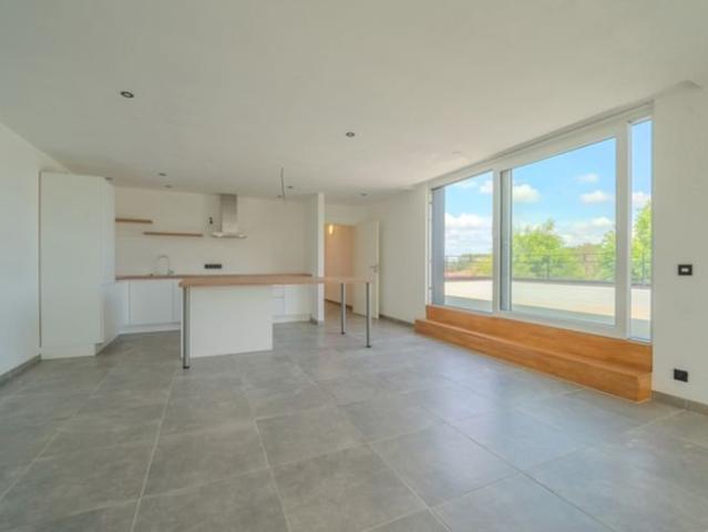 MAGNIFIQUE PENTHOUSE PASSIF AUX PRESTATIONS HAUT DE GAMME