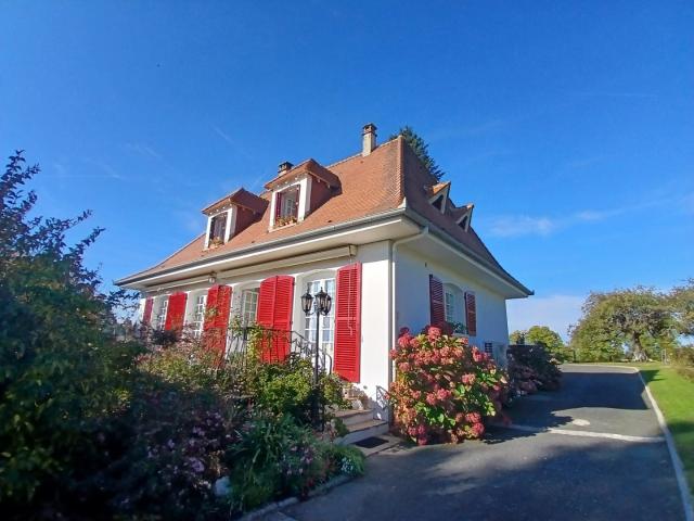 Magnifique Périgourdine de 4 chambres, offrant une vue impre. 133m² Saint Priest les Fougères
