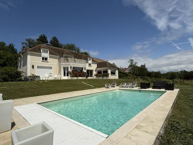 Magnifique propriété à Chambourcy coteau sud
