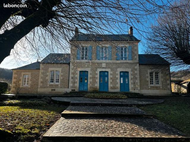 Magnifique propriété de caractère à Montigny aux Amognes