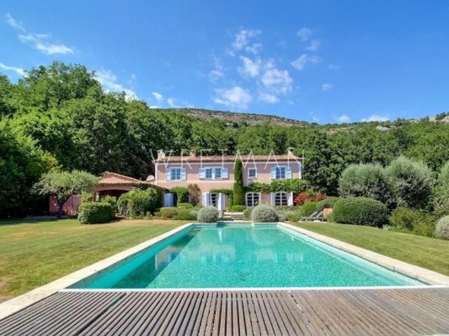 Magnifique propriété Saint Vallier de Thiey