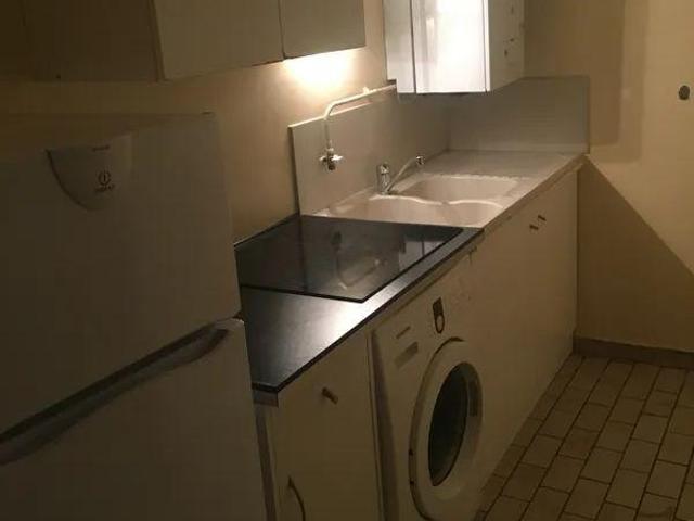 Magnifique studio 35m2 +parking au calme Marseille