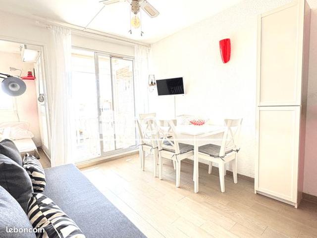 Magnifique studio cabine rénové — Vue imprenable sur le lac