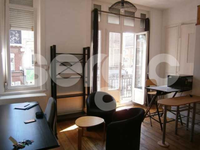 Location appartement à Lille, type Studio, 18m²
