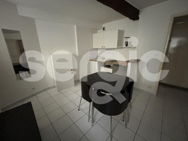 Location appartement Angers, Studio de 19m²